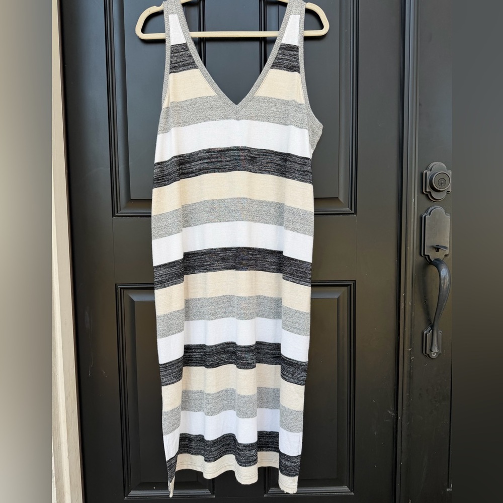 GAP Striped V-Neck Sleeveless Maxi Dress - White, Cream & Gray